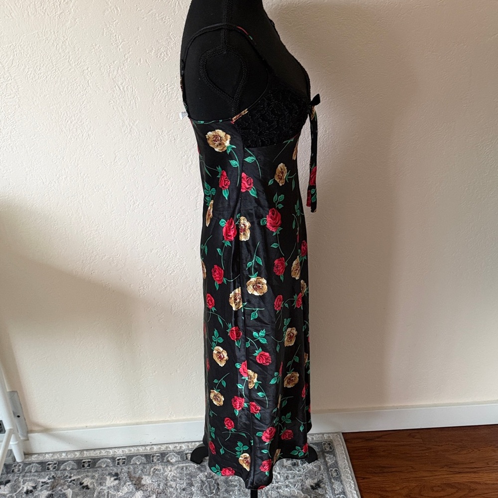 Vintage Black Floral Slip Dress with Lace Trim Size P - Picture 2 of 4